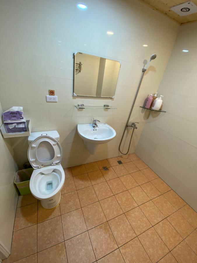 台南 T Ainan Apartment Bagian luar foto