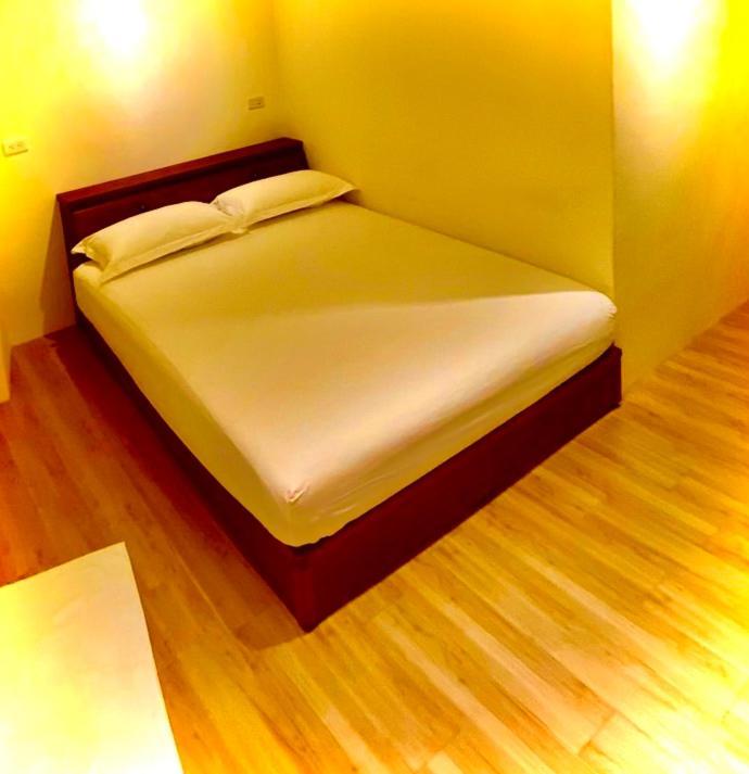 台南 T Ainan Apartment Bagian luar foto